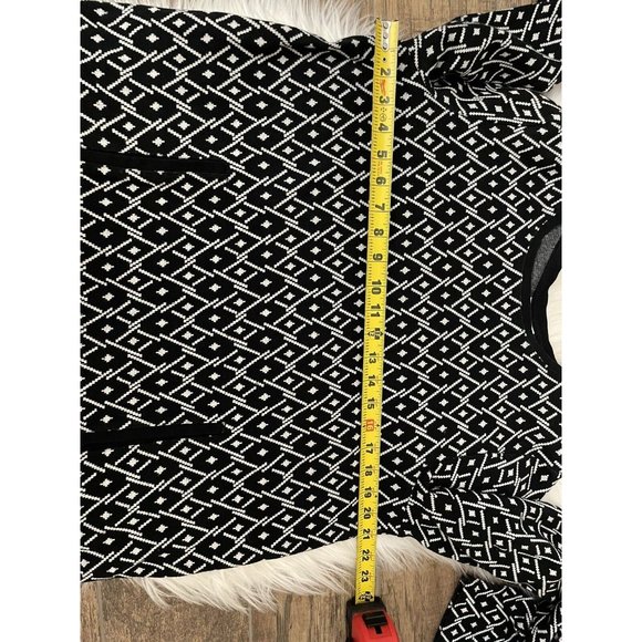 J. Jill Size L Black White Argyle Diamond Print Kangaroo Pocket Sweatshirt - Picture 7 of 8